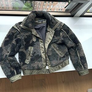 Veronica beard size M cropped army faux shearling jacket